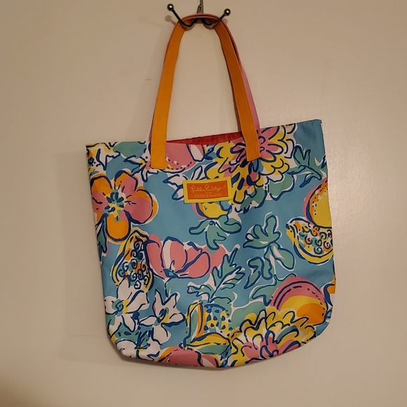 Lilly Pulitzer Large Tote Shopping Bag. - Picture 1 of 3